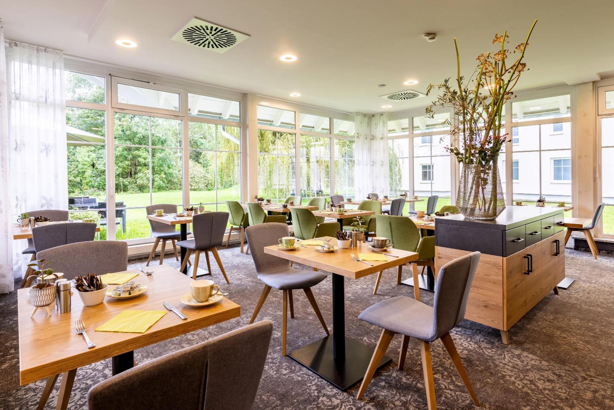 Best Western Plus Parkhotel Maximilian Ottobeuren Eksteriør billede